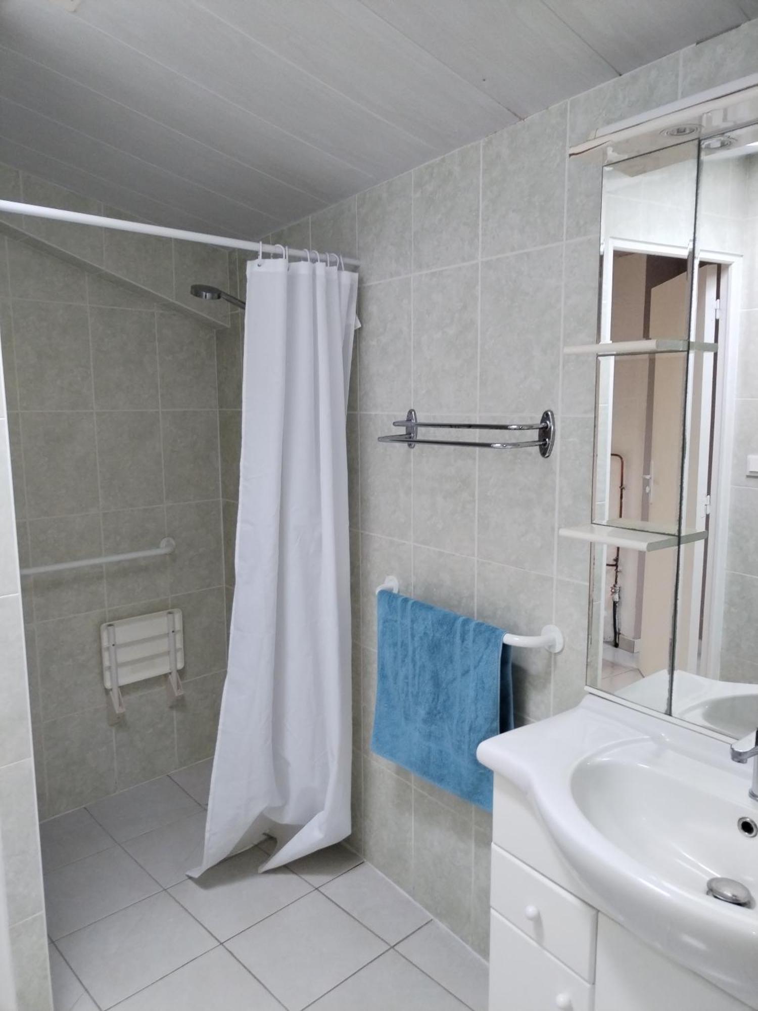 Entier Et Parking Prive Holiday home